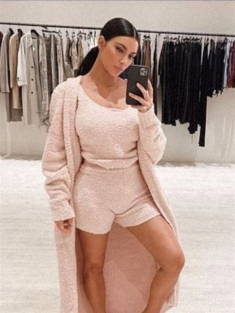 kim kardashian skims australia.